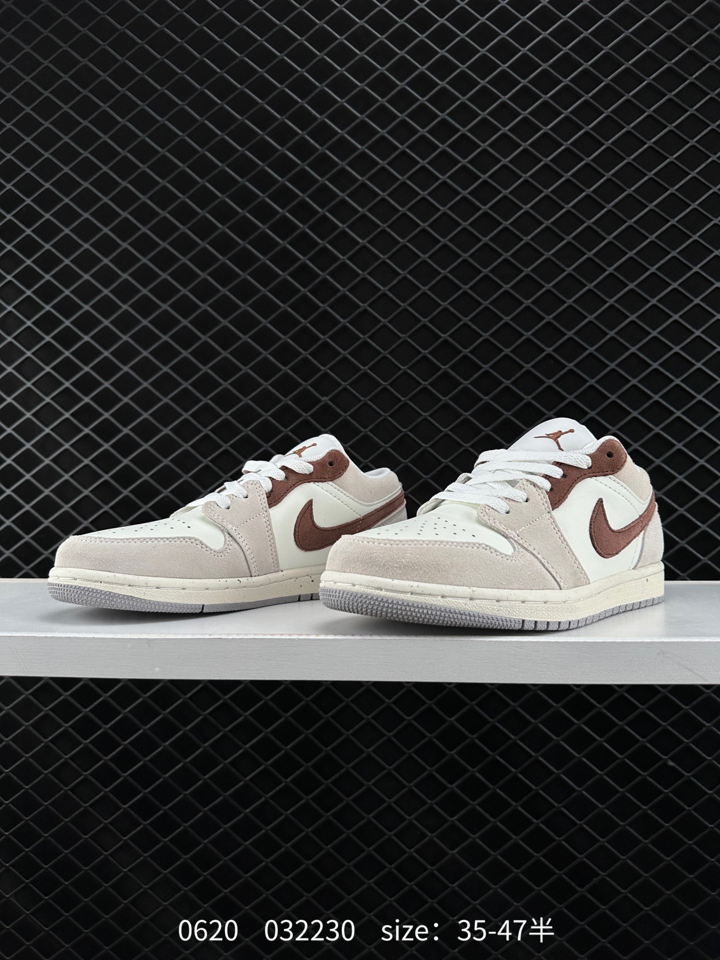 Air Jordan 1 Low AJ1